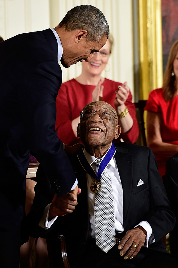 Charlie Sifford with President Barack Obama