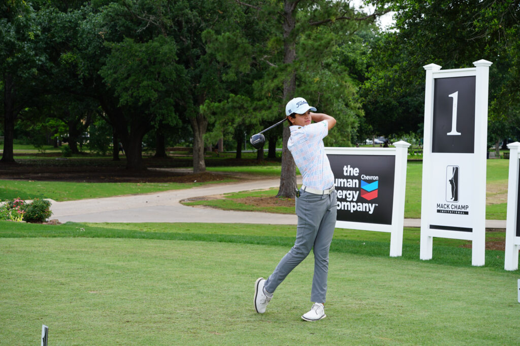 Evan Pena hitting tee shot at 2024 Mack Champ Invitational at Memorial Park Golf Course in Houston